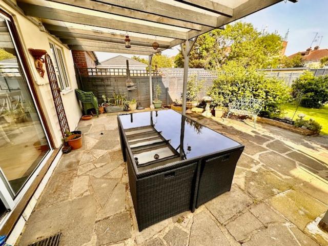 4 Bed House In Daneby Road,Se6 Villa Catford Ngoại thất bức ảnh